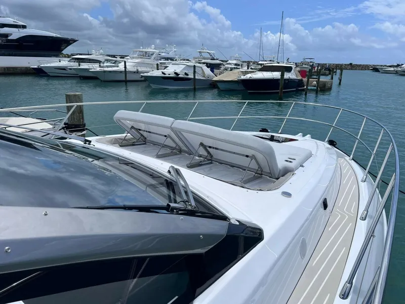 Slide: The Image of Azimut Atlantis 51 2025 - 7959972