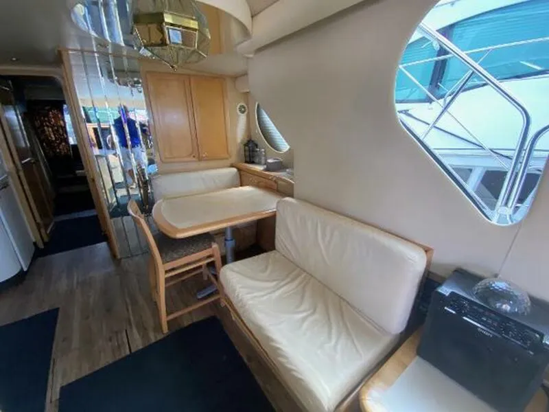 Slide: The Image of 1999 Bluewater 5200 - 8025014