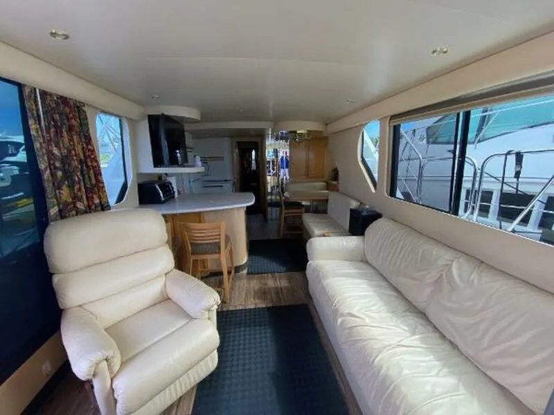 Slide: The Image of 1999 Bluewater 5200 - 8025010