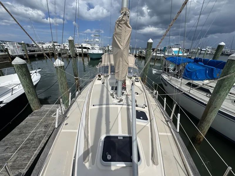 Slide: The Image of Island Packet 32 1994 - 8049572