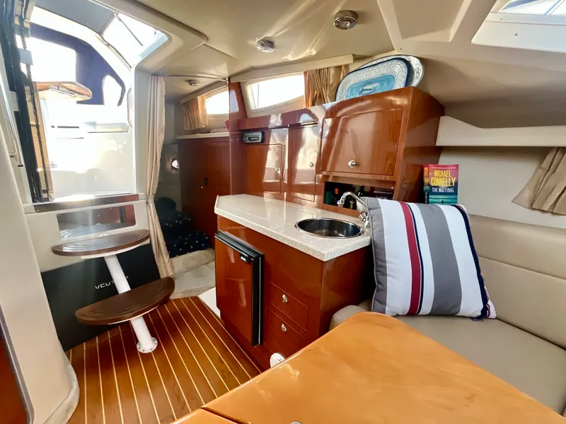 Slide: The Image of 2009 Regal 3060 Window Express - 8048473