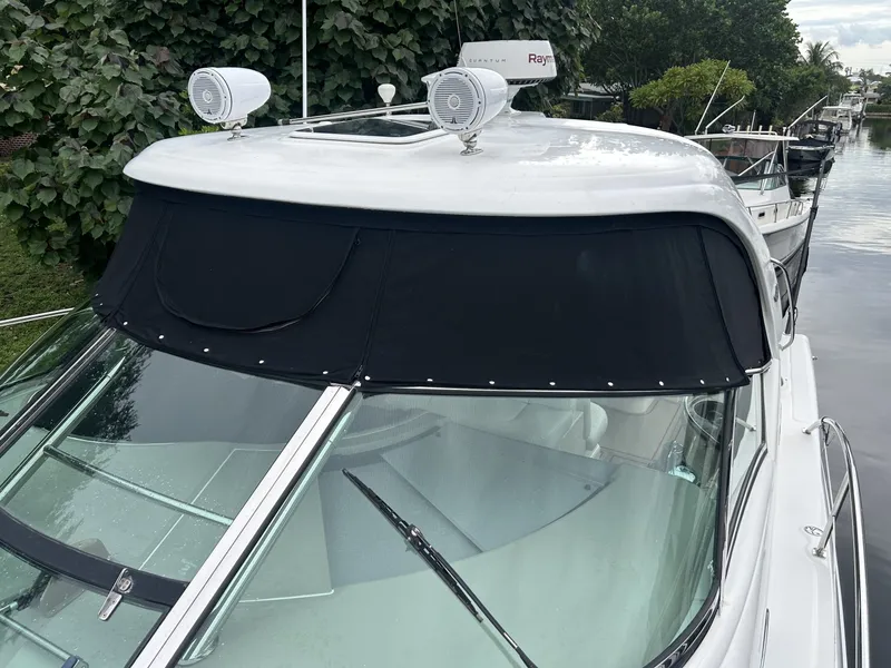 Slide: The Image of Sea Ray 40 Sundancer 2008 - 8035254