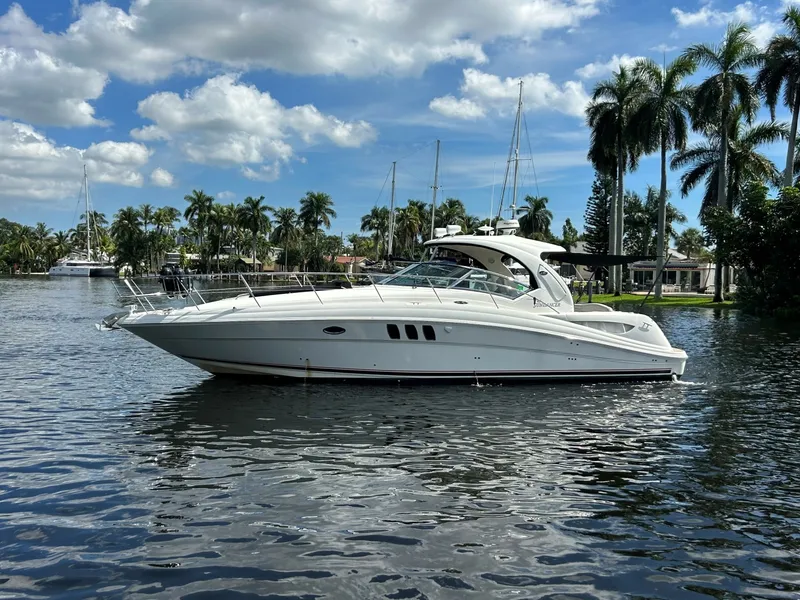 Slide: The Image of Sea Ray 40 Sundancer 2008 - 8035236