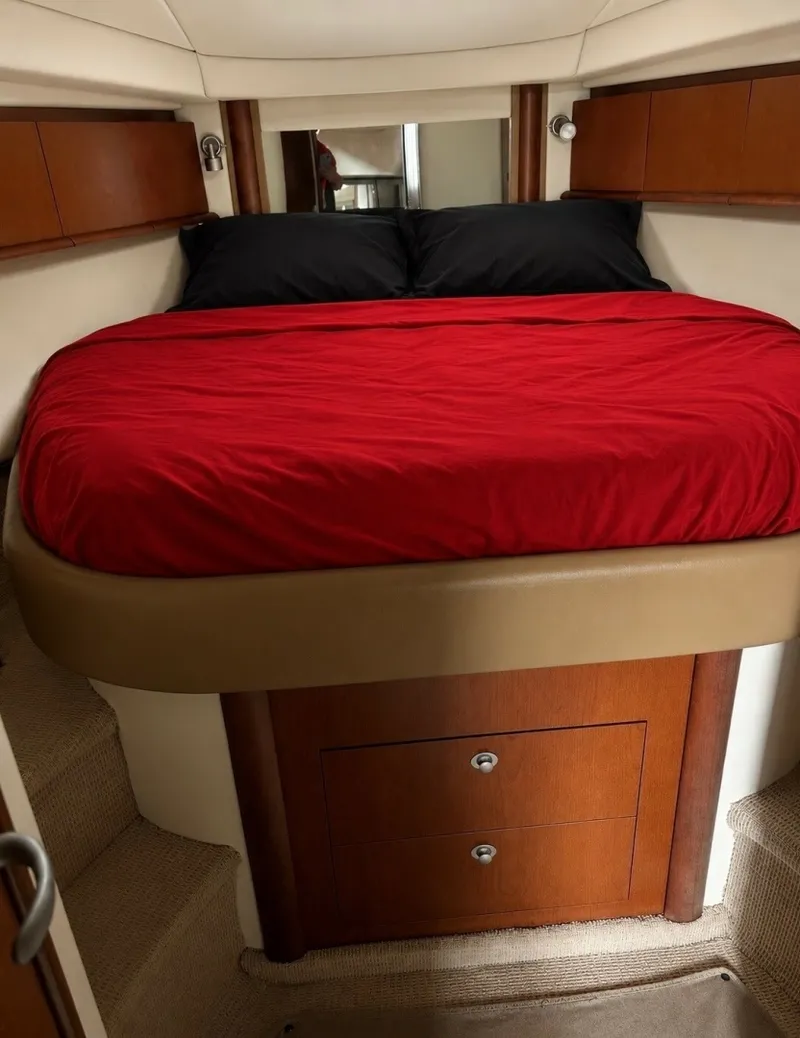 Slide: The Image of Sea Ray 40 Sundancer 2008 - 8035276