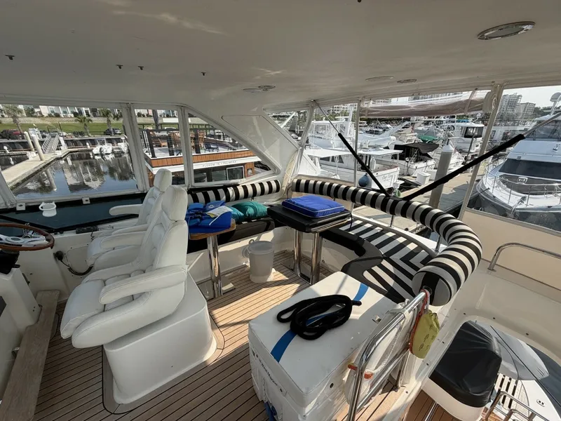 Slide: The Image of Neptunus 56 Flybridge 2004 - 8035266