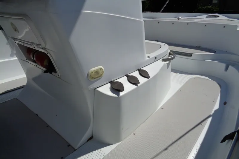 Slide: The Image of Triumph 190 Bay 2004 - 8035348