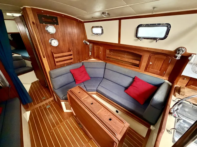 Slide: The Image of Pacific Seacraft Crealock 1997 - 8035751