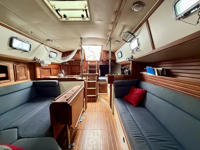 Slide: The Image of Pacific Seacraft Crealock 1997 - 8035796