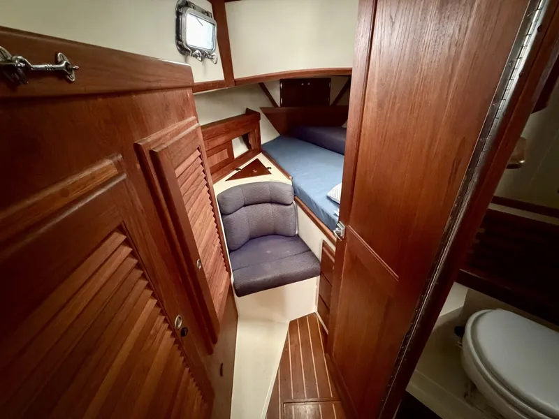 Slide: The Image of Pacific Seacraft Crealock 1997 - 8035765