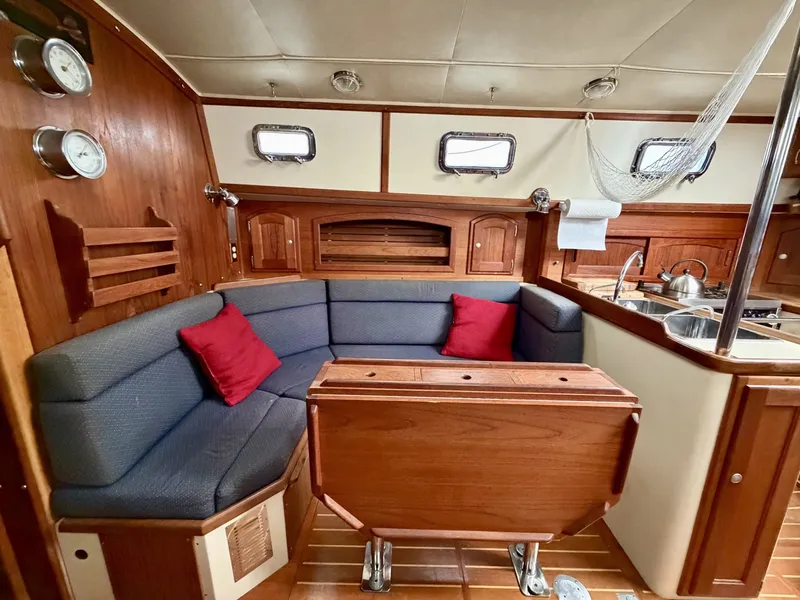 Slide: The Image of Pacific Seacraft Crealock 1997 - 8035749