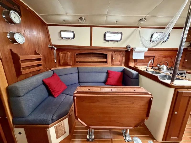 Slide: The Image of Pacific Seacraft Crealock 1997 - 8035750