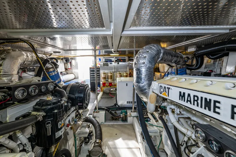 Slide: The Image of Jefferson 53 Pilothouse 2003 - 8510436