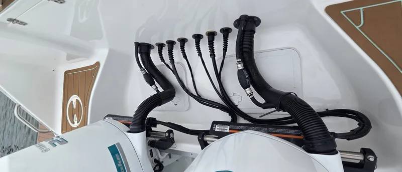 Slide: The Image of Sea Hunt 27 Gamefish CB 2021 - 8036269