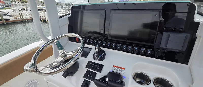 Slide: The Image of Sea Hunt 27 Gamefish CB 2021 - 8036278