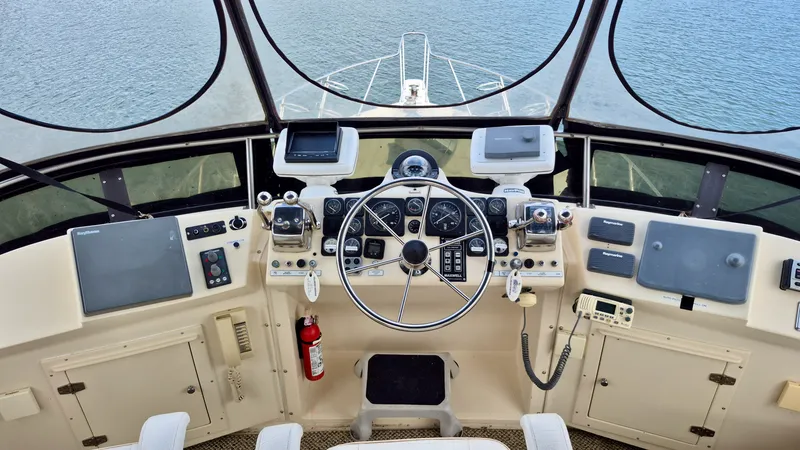 Slide: The Image of 1989 Carver 48 Californian - 8038591