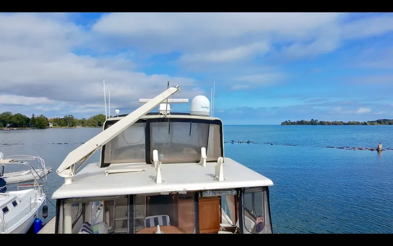 Slide: The Image of 1989 Carver 48 Californian - 8038644