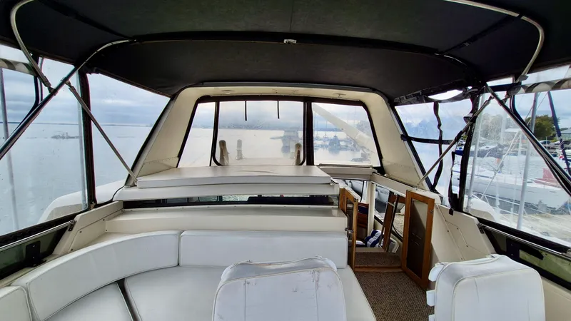 Slide: The Image of 1989 Carver 48 Californian - 8038595