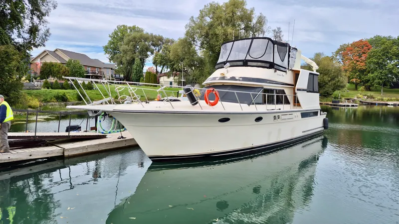 The Image of 1989 Carver 48 Californian - 8038559