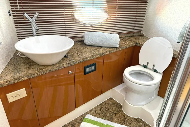 Slide: The Image of Sunseeker 75 Yacht 2005 - 8315374