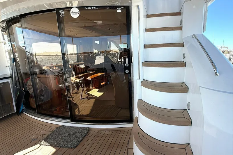 Slide: The Image of Sunseeker 75 Yacht 2005 - 8315220