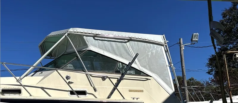 Slide: The Image of Hatteras Sport Fisherman 1984 - 8045633