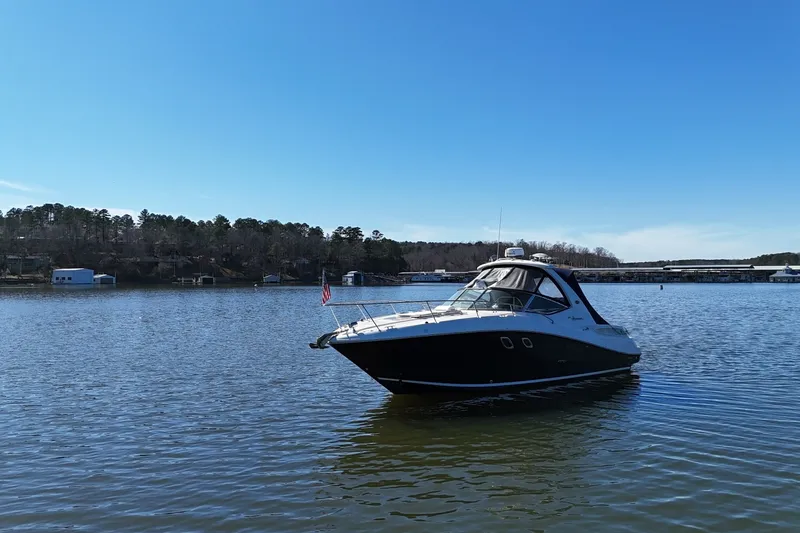 Slide: The Image of Sea Ray Sundancer 310 2007 - 8044894