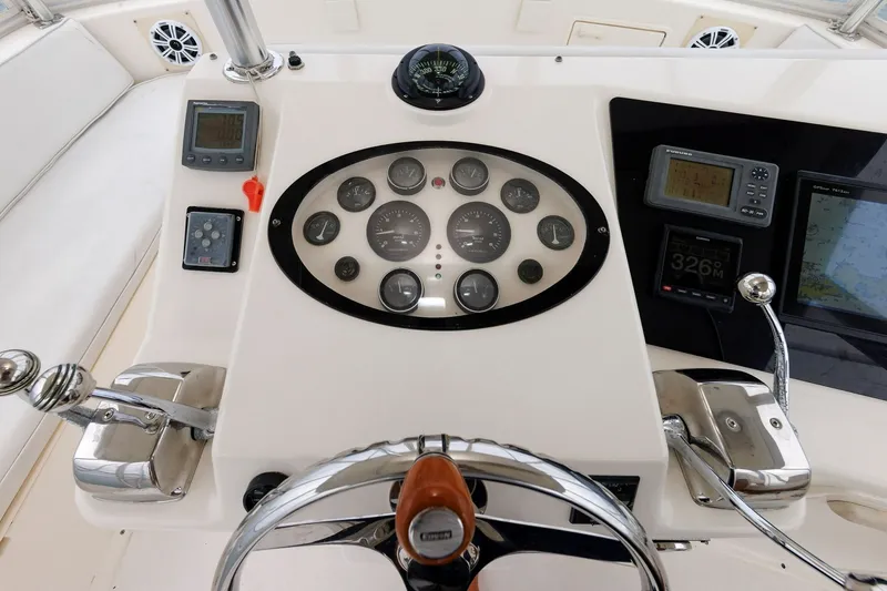 Slide: The Image of Ocean 43 Super Sport 2003 - 8045048