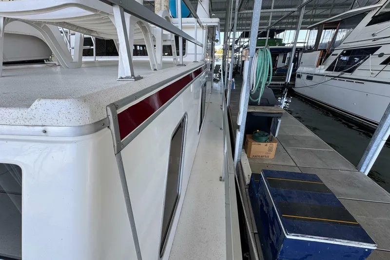 Slide: The Image of Gibson 44 CABIN YACHT 1993 - 8045320