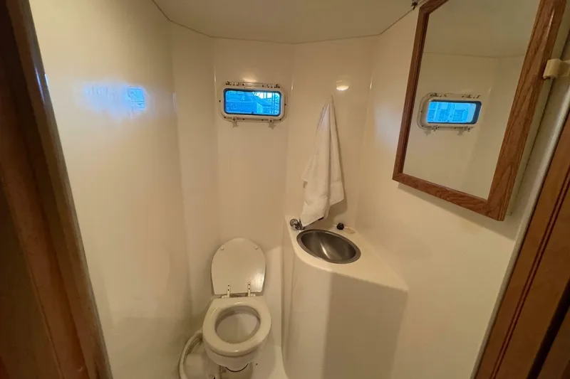 Slide: The Image of Gibson 44 CABIN YACHT 1993 - 8045222