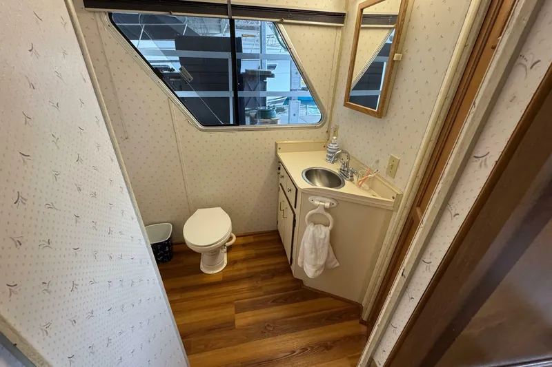 Slide: The Image of Gibson 44 CABIN YACHT 1993 - 8045181