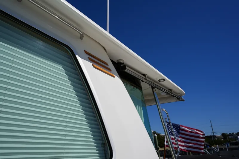 Slide: The Image of Sabre 48 Salon Express 2022 - 8045926