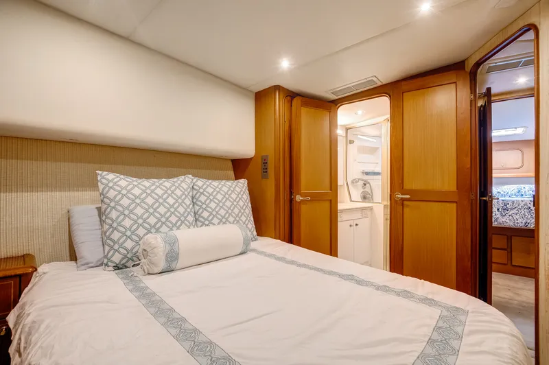 Slide: The Image of Ocean 50' Super Sport 2006 - 8146064