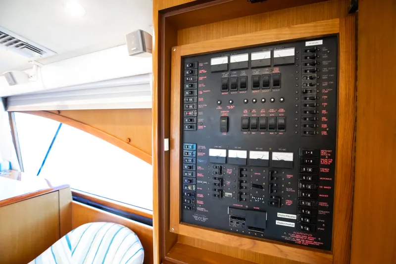 Slide: The Image of Ocean 50' Super Sport 2006 - 8146057