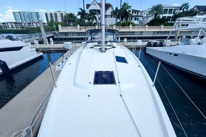 Slide: The Image of Jeanneau Sun Odyssey 410 2024 - 8151355