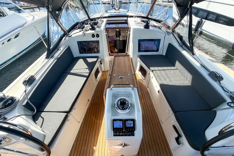 Slide: The Image of Jeanneau Sun Odyssey 410 2024 - 8151349