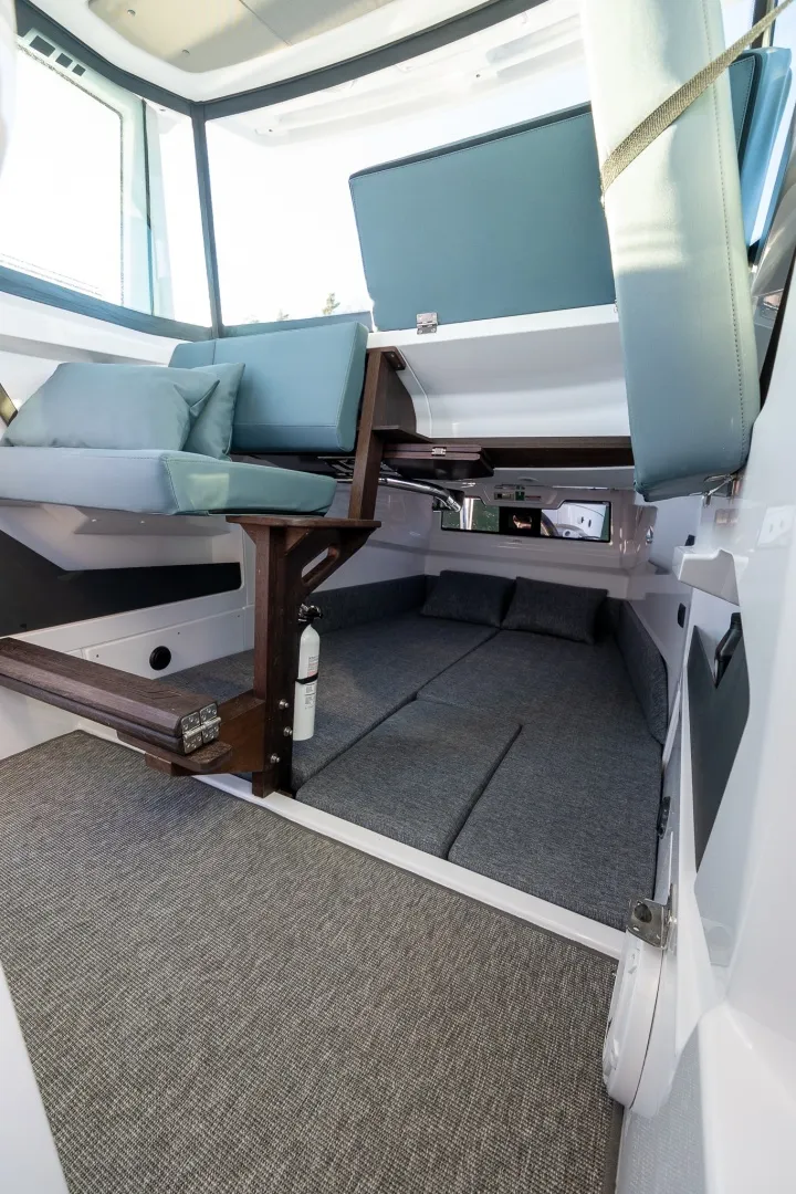 Slide: The Image of Axopar Cross Cabin 2026 - 8054593