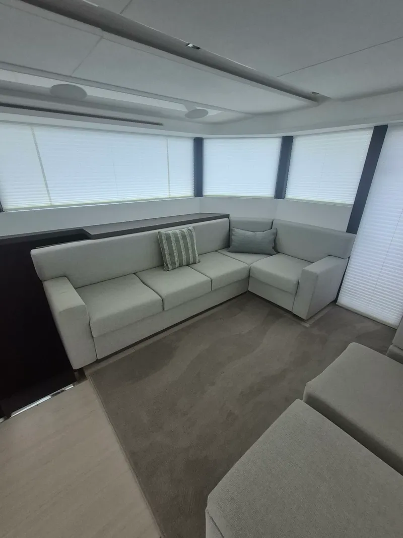 Slide: The Image of Leopard 53 Powercat 2023 - 8153855