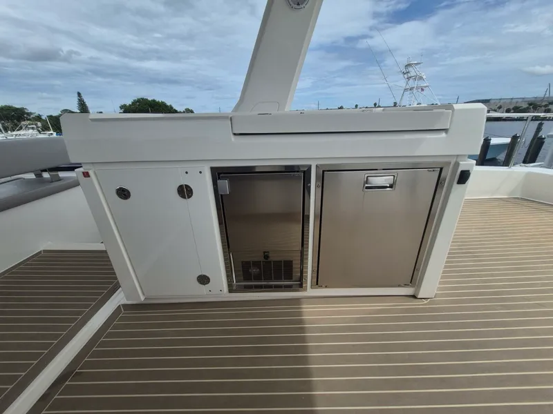 Slide: The Image of Leopard 53 Powercat 2023 - 8153841