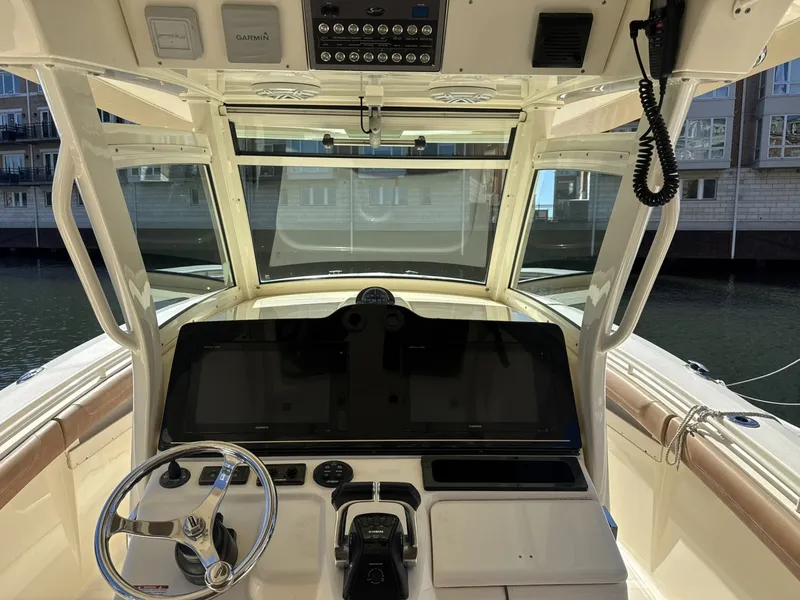 Slide: The Image of Scout 350 LXF 2018 - 8053591