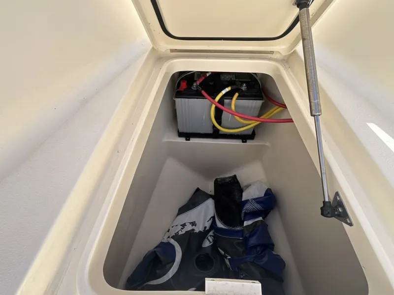 Slide: The Image of Scout 350 LXF 2018 - 8053578