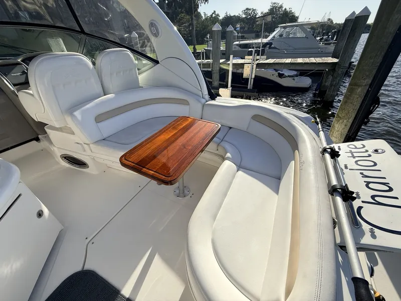 Slide: The Image of Sea Ray 34' Sundancer 2008 - 8054541