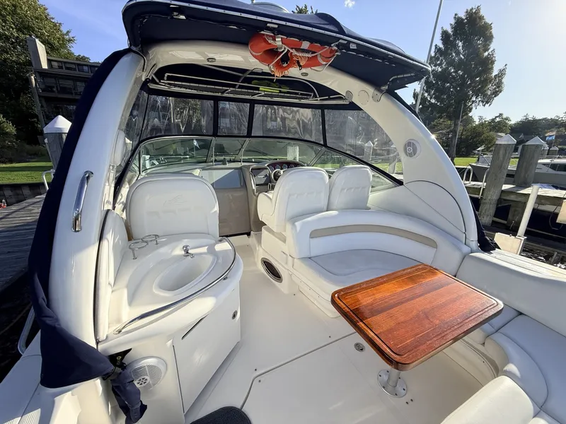 Slide: The Image of Sea Ray 34' Sundancer 2008 - 8054540