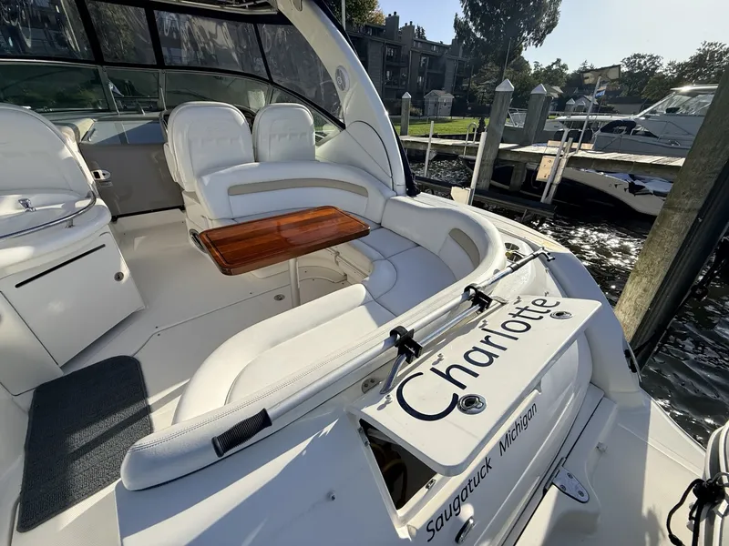 Slide: The Image of Sea Ray 34' Sundancer 2008 - 8054539