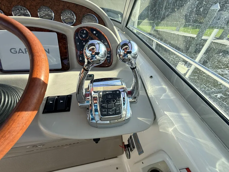 Slide: The Image of Sea Ray 34' Sundancer 2008 - 8054547