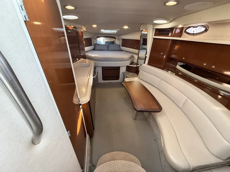 Slide: The Image of Sea Ray 34' Sundancer 2008 - 8054525