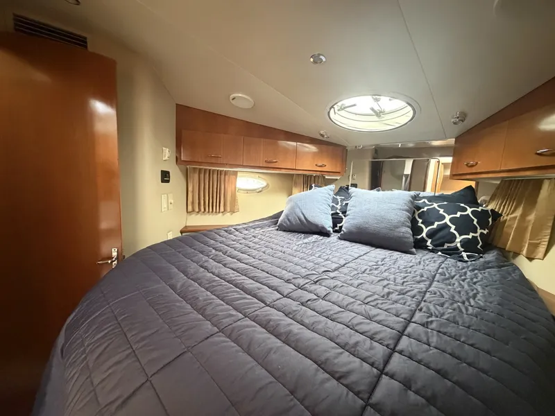 Slide: The Image of Carver Yachts 38 Super Sport 2005 - 8136818