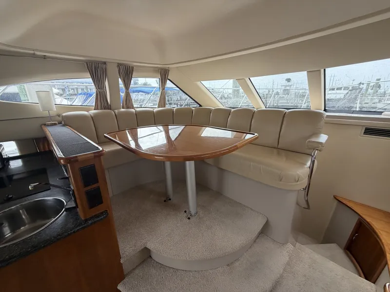 Slide: The Image of Carver Yachts 38 Super Sport 2005 - 8136822
