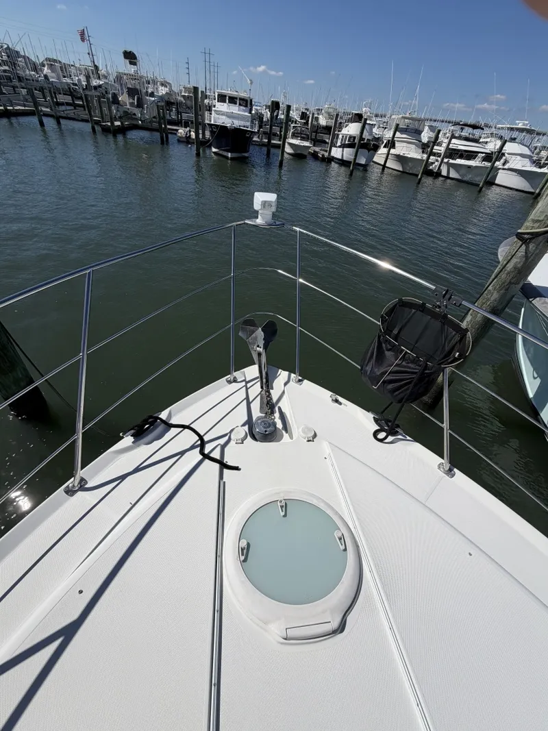Slide: The Image of Carver Yachts 38 Super Sport 2005 - 8136809