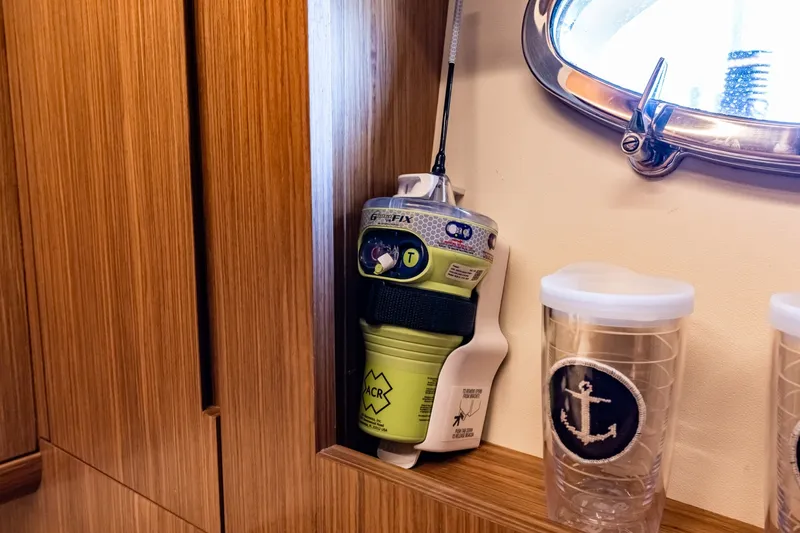 Slide: The Image of Chris-Craft 44 Commander 2018 - 8056012