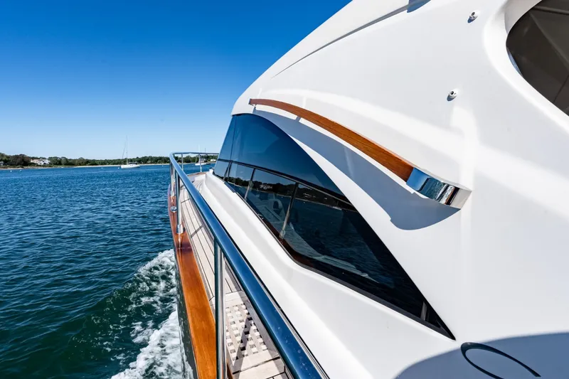 Slide: The Image of Chris-Craft 44 Commander 2018 - 8056022